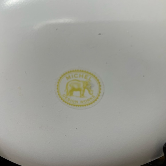 Michel Design Works Christmas Pine Glass Soap Dish - Picture 6 of 6